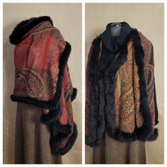 Shawl / Wrap - Picture 5 of 10